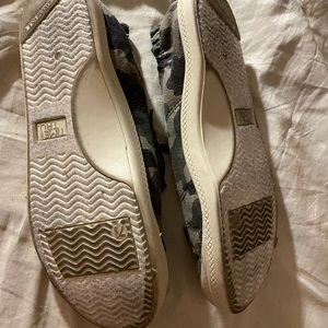 Camo shoes very comfy